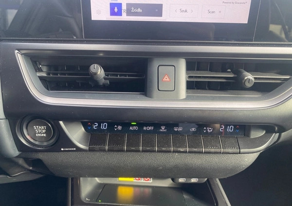 Lexus UX cena 159900 przebieg: 6367, rok produkcji 2022 z Sieraków małe 277